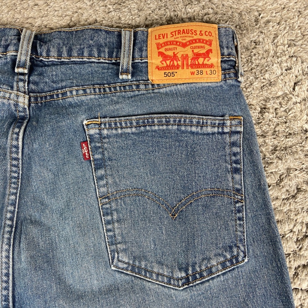Levi's 505 Jeans Men 38x30 Blue Denim Regular Fit Straight Leg Cotton Blend Pant